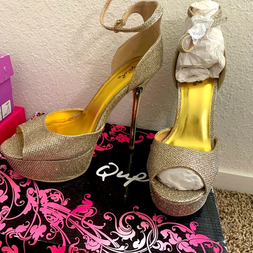 Quip heels